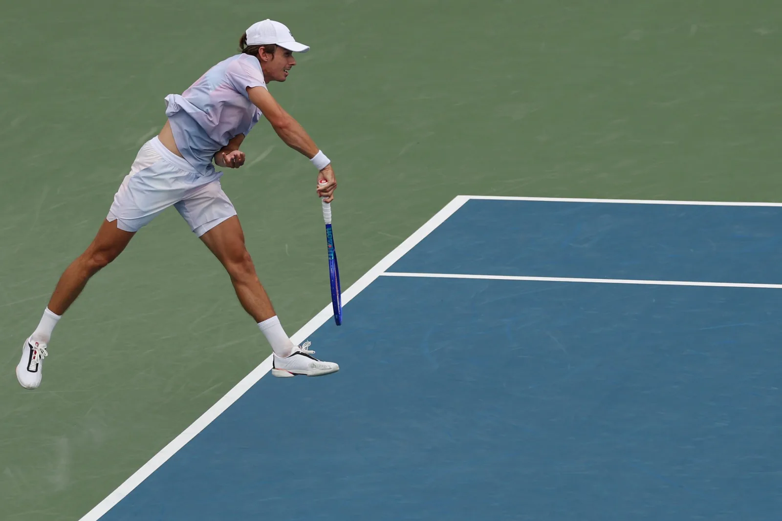 Nakashima ousts defending champion de Minaur to reach Washington semis