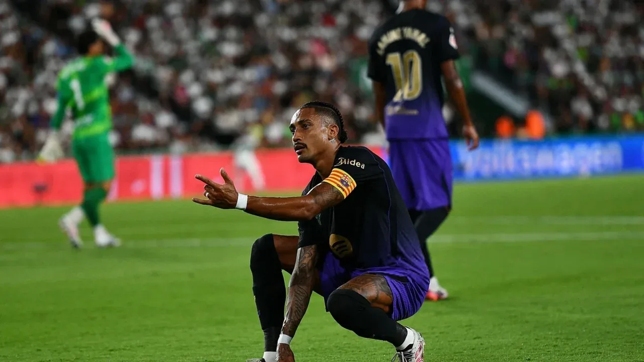 Secret transfer message to Julian Alvarez? Raphinha explains his viral Spider-Man celebration in Barcelona win against Elche
